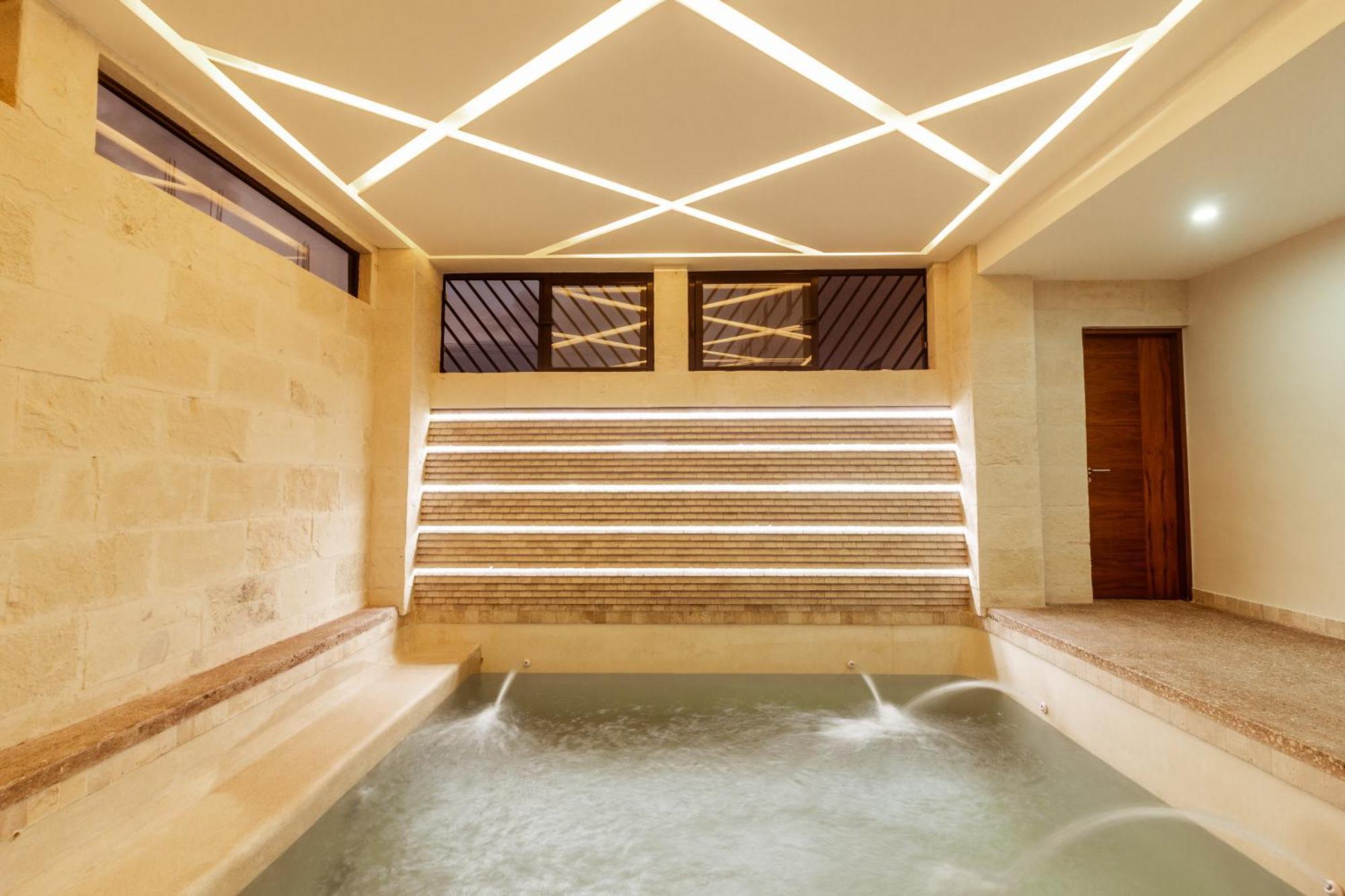 Xoza Hotel Urban Escape แคนคูน ภายนอก รูปภาพ